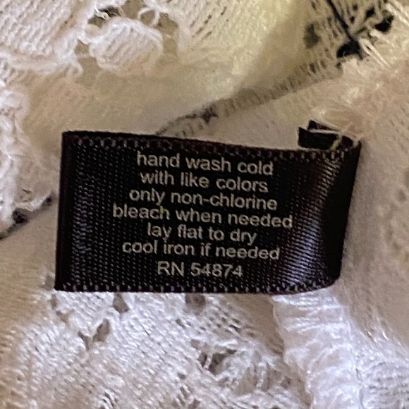 The Limited Blouse - Picture 6 of 6